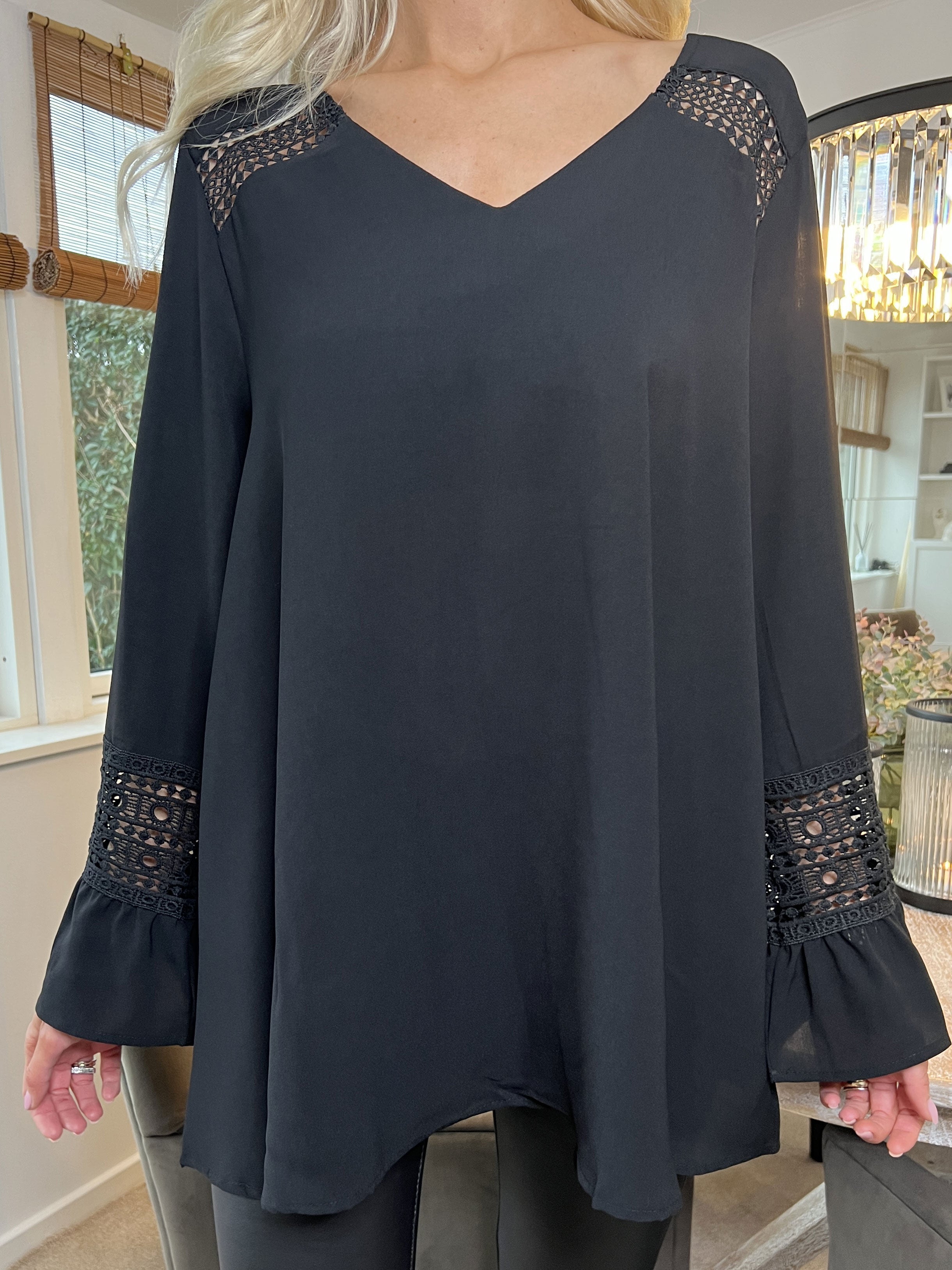 Nelia - Söt tunika med broderier - Green